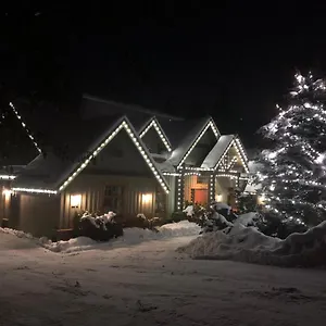Chalet Alpine Whistler Retreat By Outpost Whistler, Whistler